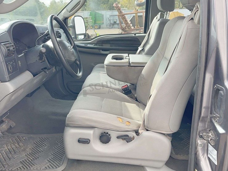 2006-ford-f350-image-47