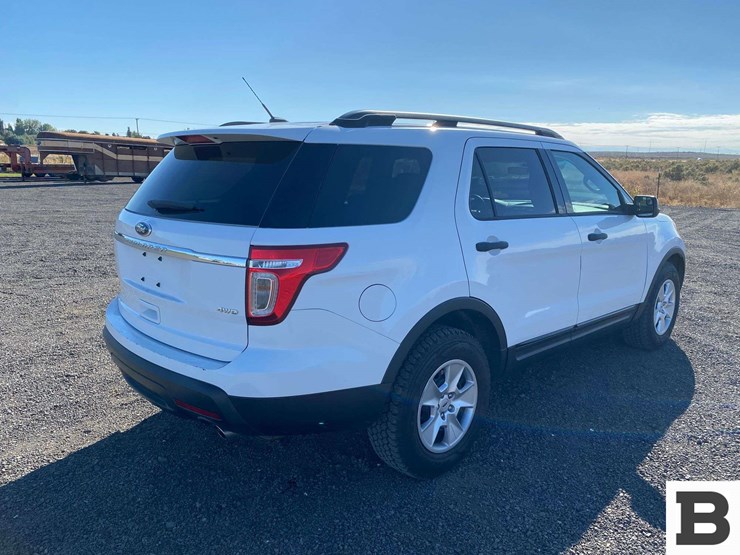 2013-ford-explorer-image-6