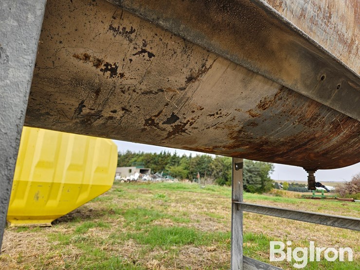 300-gallon-waste-oil-tank-w/stand-image-8