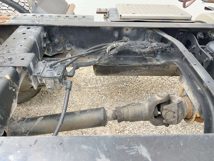 2007-international-durastar-4400-image-25