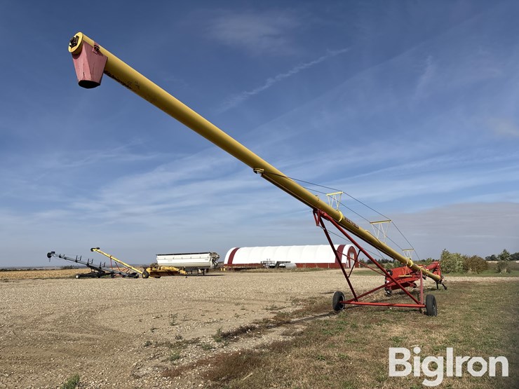 westfield-mk100-71-swing-hopper-grain-auger-image-5