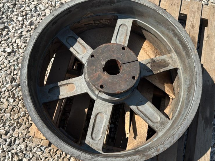 #4704-•-pulley-image-4