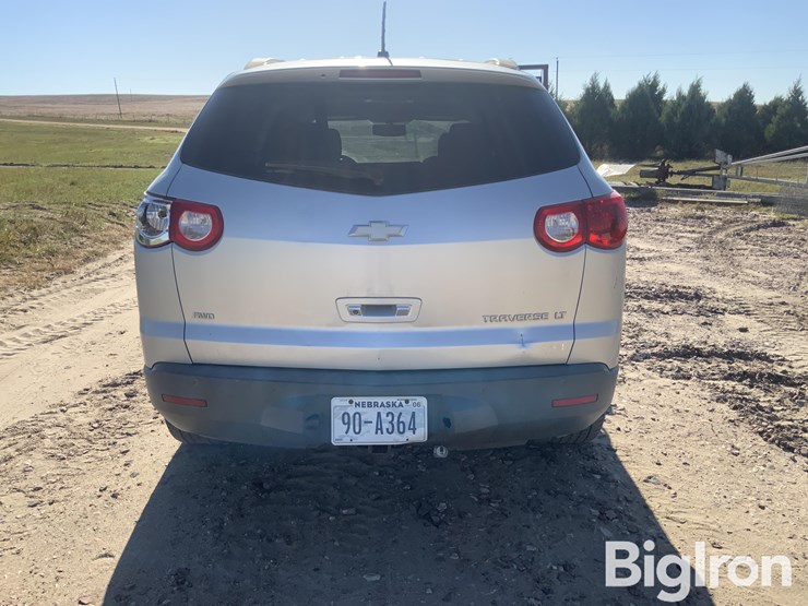 2012-chevrolet-traverse-image-6