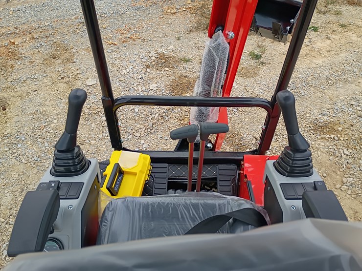 #l57-013-•-2025-tpm-20k-mini-excavator-(diesel)-image-12