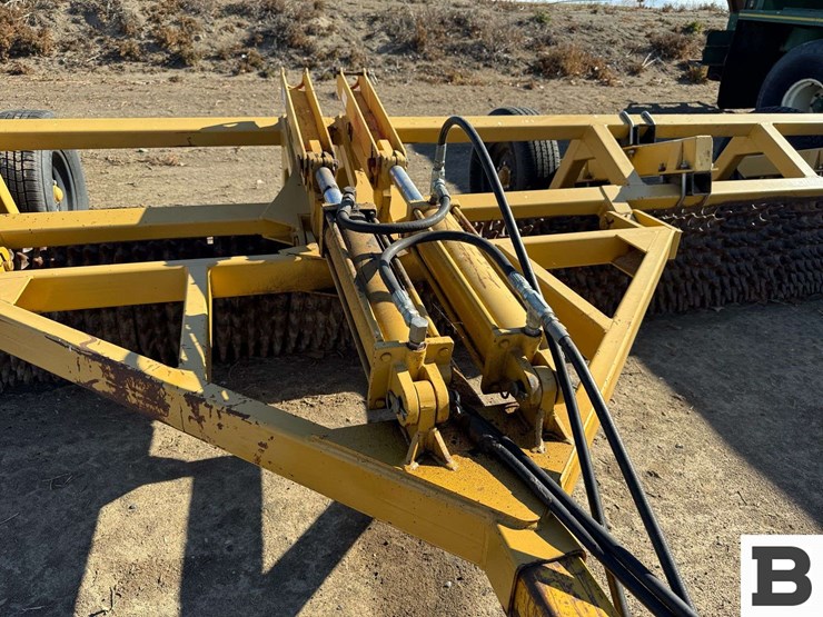 schmeiser-20'-packer-image-9