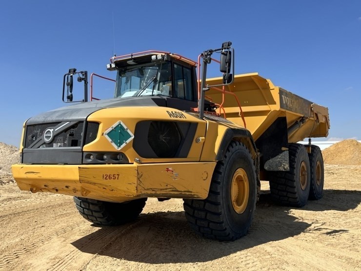 2021-volvo-a60h-image-1