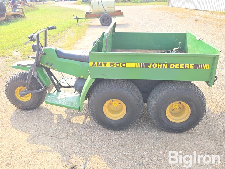 john-deere-amt-600-5-wheel-utv-image-8