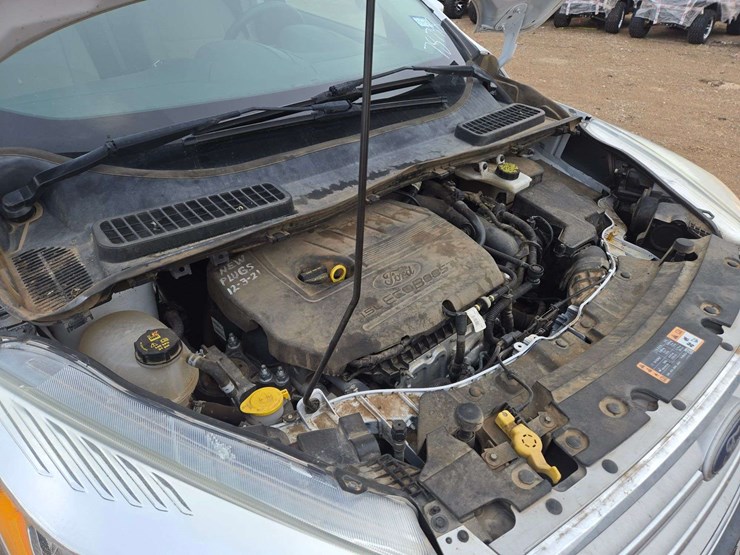 2018-ford-escape-se-image-18