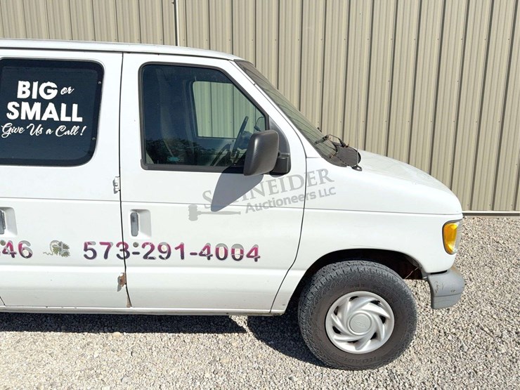 1998-ford-e150-image-11