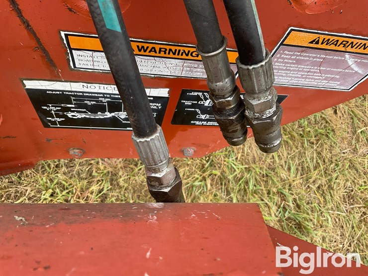 hesston-1340-image-15