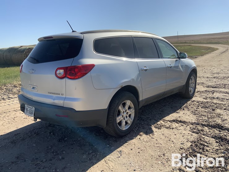 2012-chevrolet-traverse-image-5