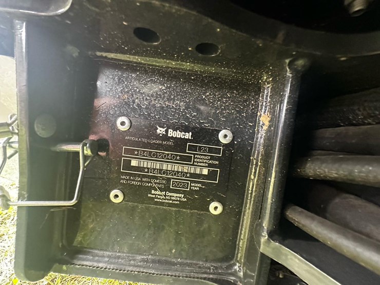 2024-bobcat-l23-image-11