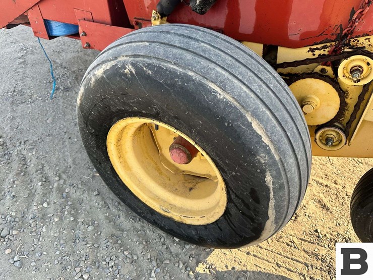 new-holland-515-image-30