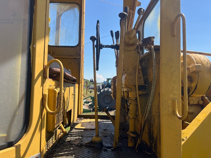 #108-•-galion-motor-grader-image-9