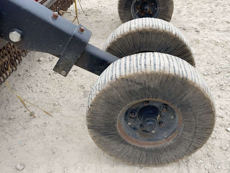 bush-hog-3210-image-18