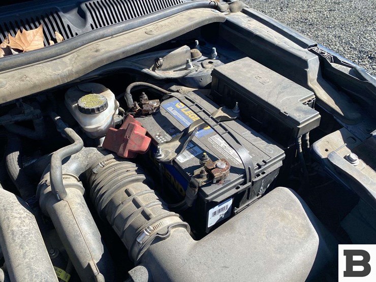 2018-ford-explorer-image-26