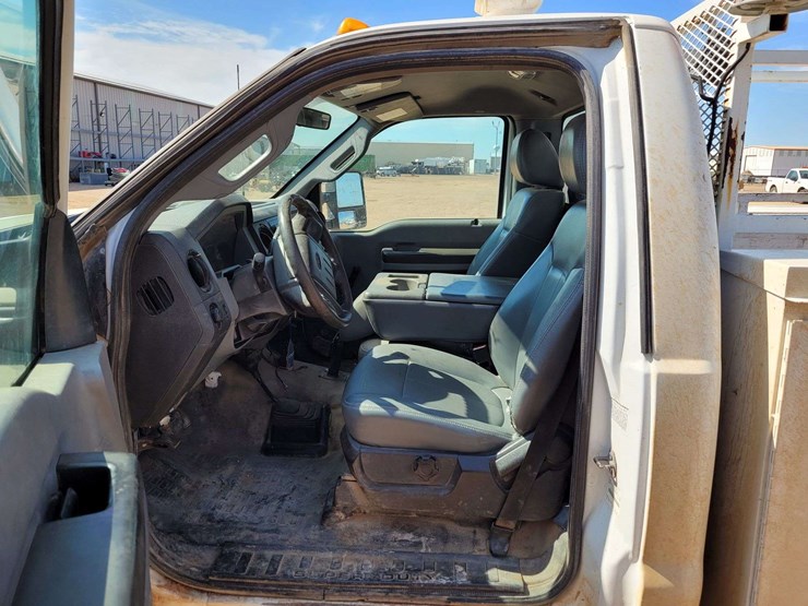 2011-ford-f350-image-8