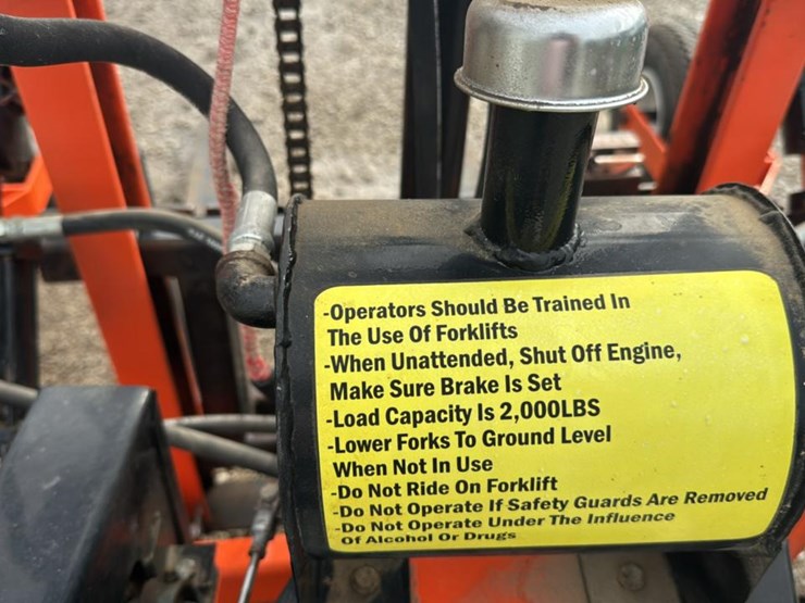 #1356-•-walk-behind-panther-forklift-image-21