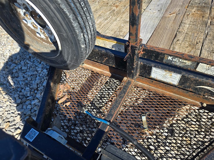 #22364-•-2016-tilt-deck-trailerman-equipment-trailer-image-29