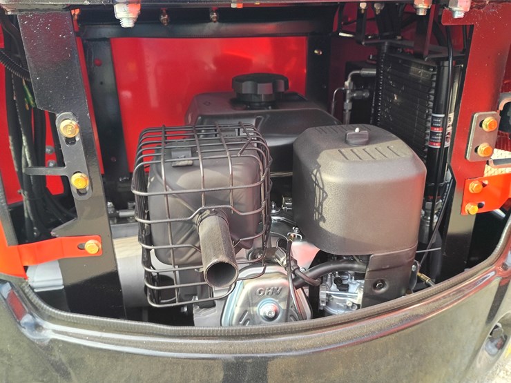 #l57-002-•-2025-tpm-16-mini-excavator-(gasoline)-image-22