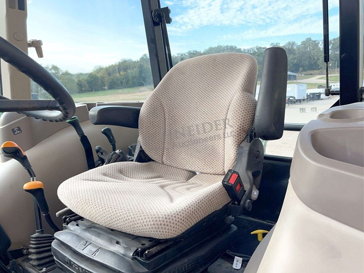 2022-john-deere-5065e-image-37