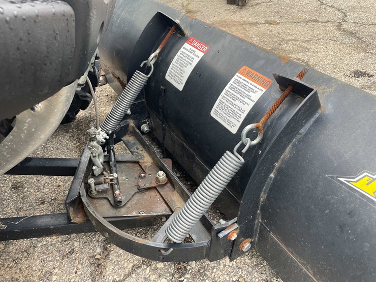 #1381-•-2005-honda-atv-with-snow-plow-(has-registration)-(of)-image-23