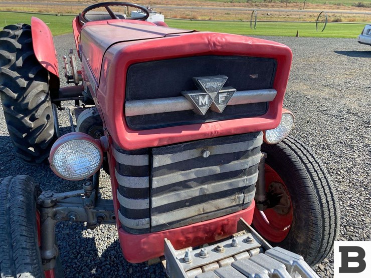 1971-massey-ferguson-135-image-9