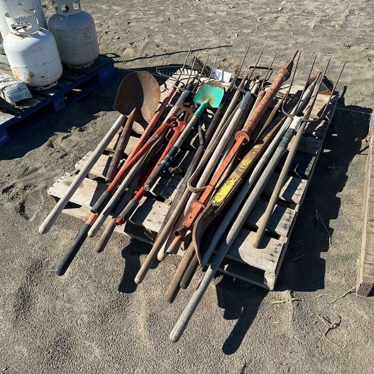 Shovels, Pitch Forks, Garden Tools