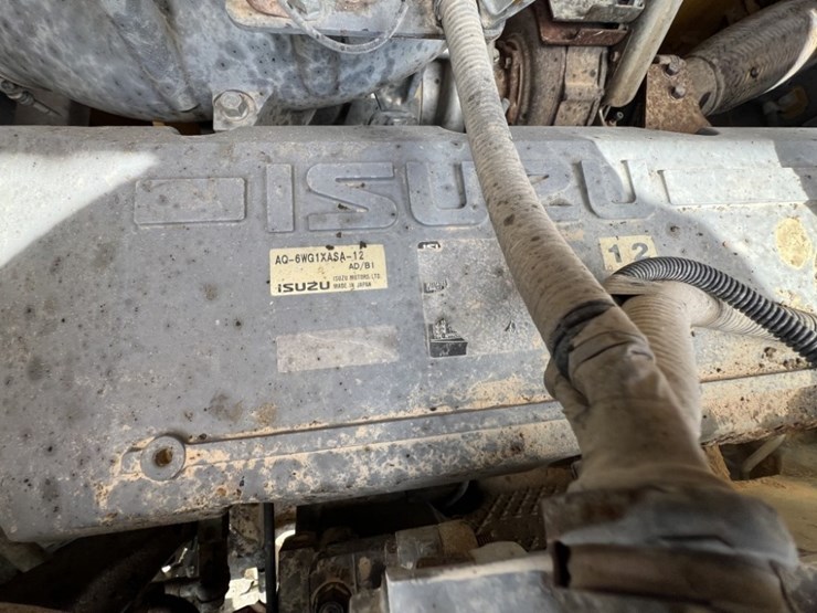 2018-deere-670g-lc-image-34