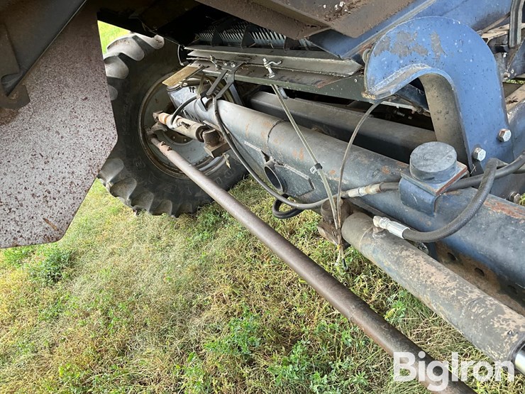 1988-gleaner-r50-image-20