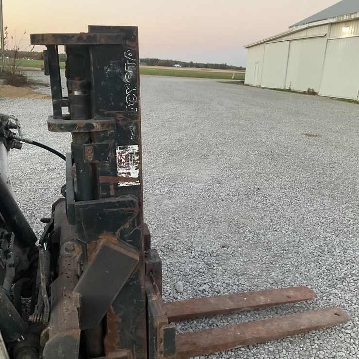 #2853 • Forklift Mass Attachment for Skid Steer