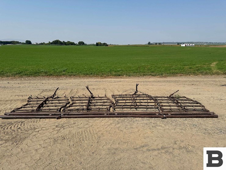 custom-4-section-spike-harrow-image-1