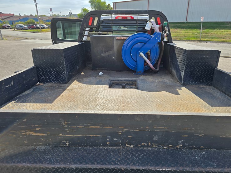 2017-gmc-sierra-3500-image-74