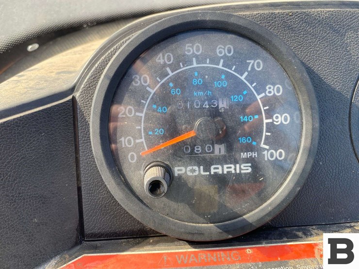 1998-polaris-indy-trail-touring-snowmobile-image-13