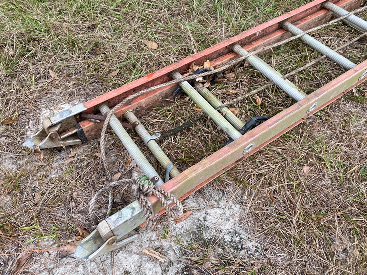 #59-•-#167-•-24-foot-fiberglass-extension-ladder-image-4