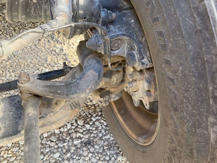 2017-peterbilt-579-image-55