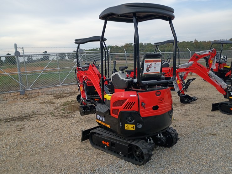 #l57-008-•-2025-tpm-16-mini-excavator-(gasoline)-image-2