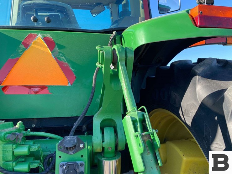 2008-john-deere-8330-image-43