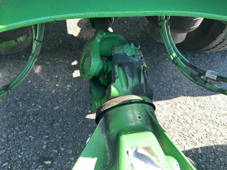 2023-peterbilt-579-image-44