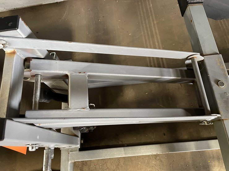 #8515-•-high-lift-mower-or-atv-(cw)-image-7