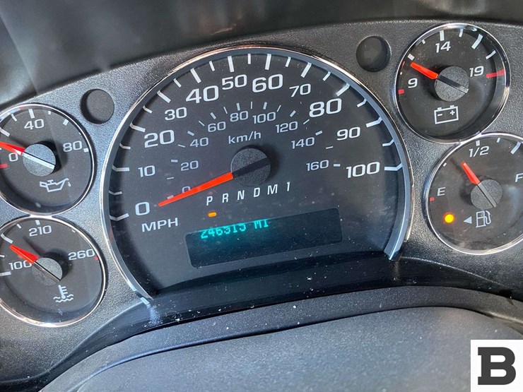 2012-chevrolet-express-2500-image-42