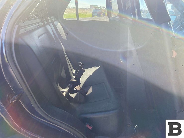 2018-ford-explorer-image-17