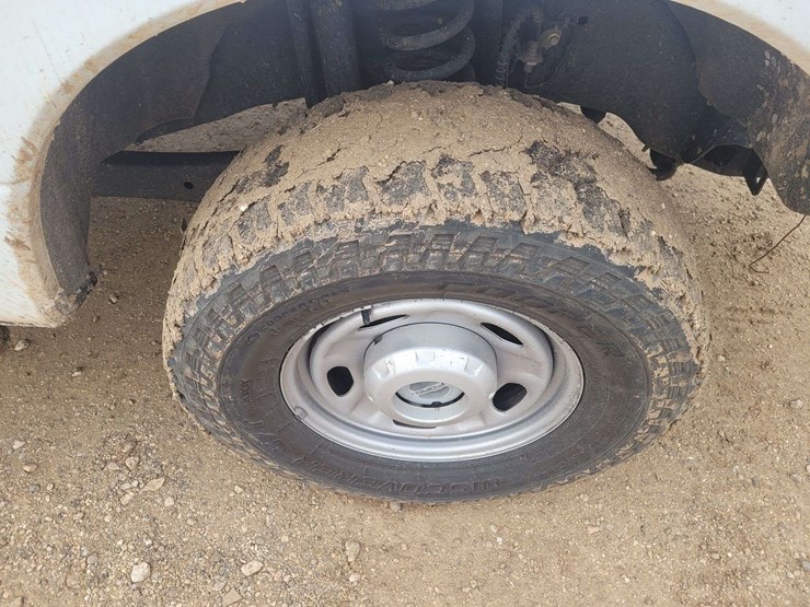 2017-ford-f350-image-15