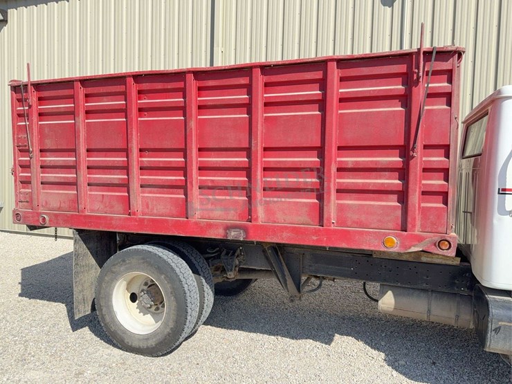 1991-international-4900-image-19