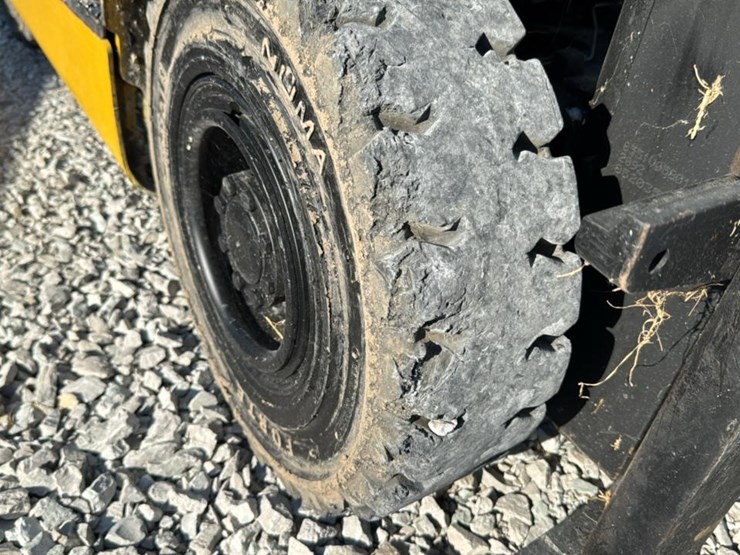 #1354-•-yale-forklift-image-21