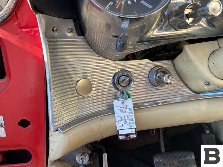 1962-ford-thunderbird-coupe-image-29