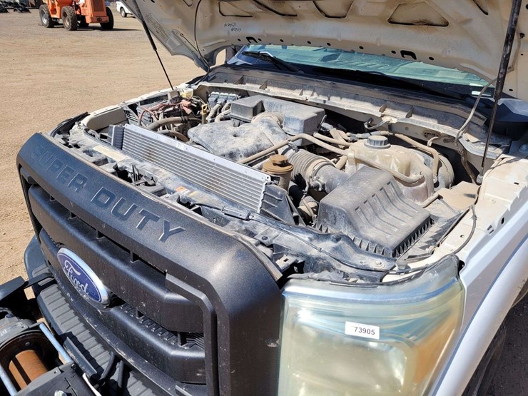 2011-ford-f350-image-13