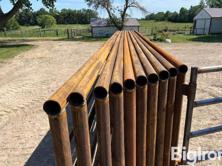 24'-freestanding-livestock-panels-w/gate-image-11