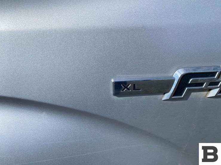 2011-ford-f150-image-27