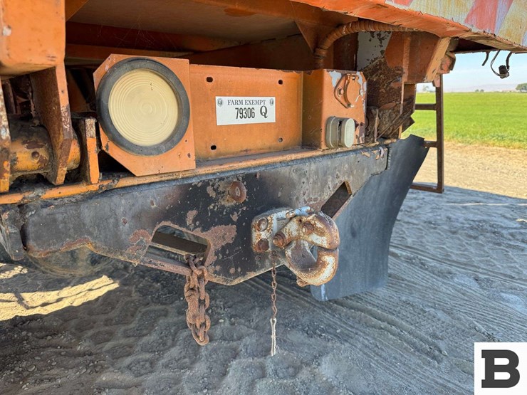 1988-gmc-7000-image-23